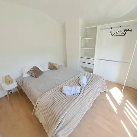 Bois 6 Personnes Sauna Et Gym Grand-Aigueblanche