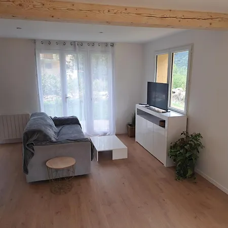 Chalet Bois 6 Personnes Sauna Et Gym
