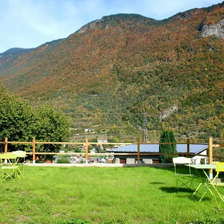 Bois 6 Personnes Sauna Et Gym *