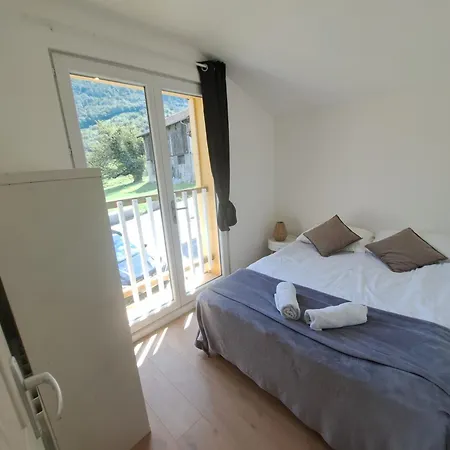 Bois 6 Personnes Sauna Et Gym